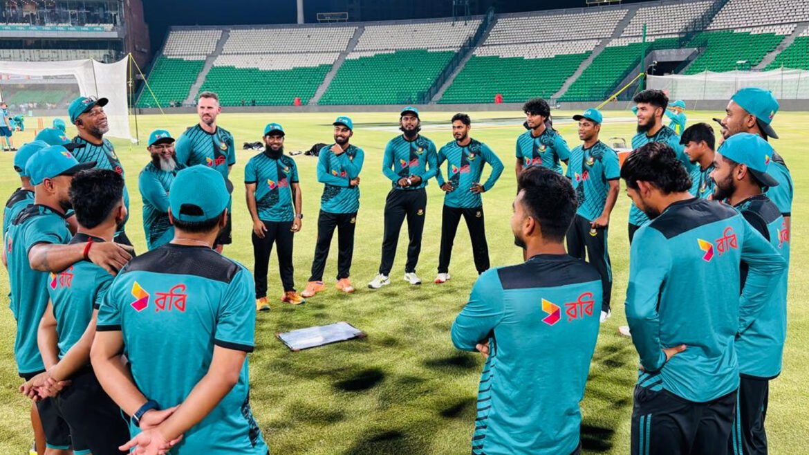 চমক রেখে বাংলাদেশের ওয়ানডে দল ঘোষণা