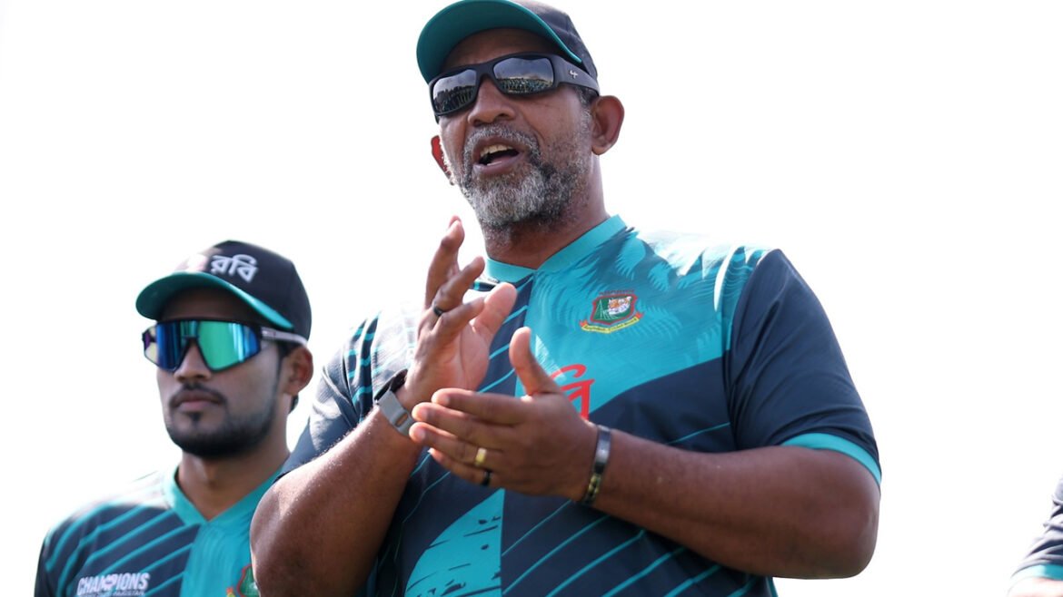 শান্ত’র চোট নিয়ে সবশেষ তথ্য জানালেন বাংলাদেশ কোচ